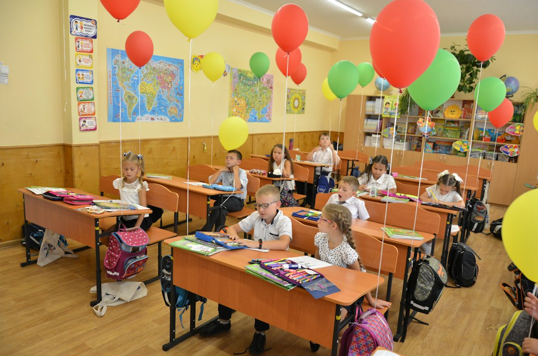 Students studying together at a desk